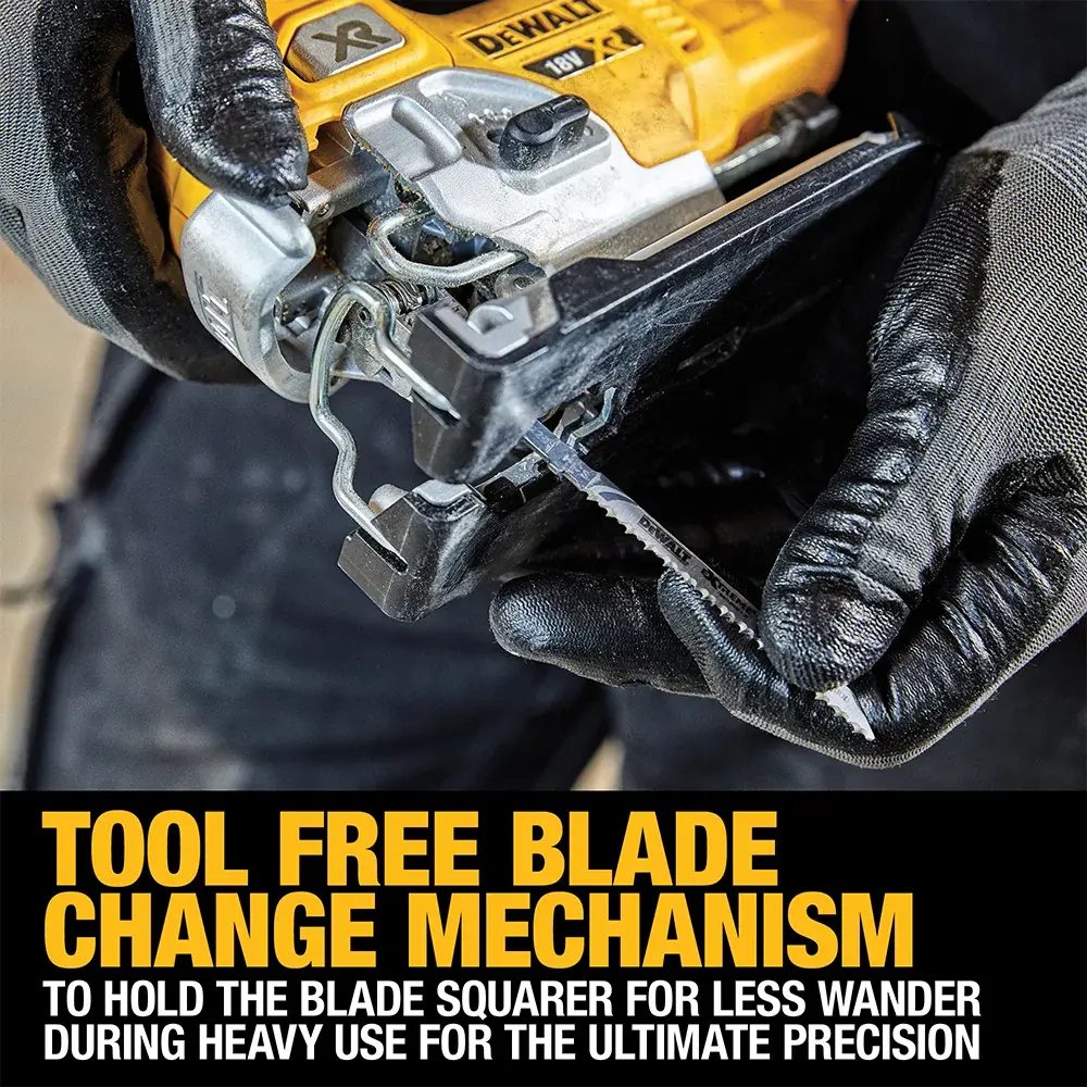 DEWALT® 18V XR® Brushless Body Grip Jigsaw (Tool Only)