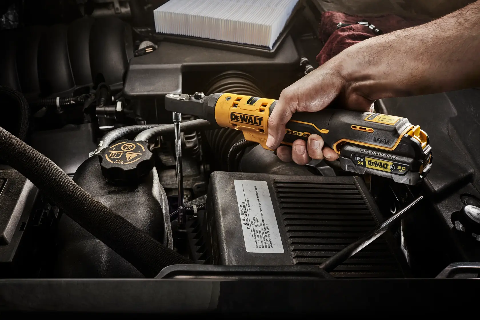 DEWALT® 12V XR® Brushless 1/4" and 3/8" Sealed Head Ratchet (Tool Only)