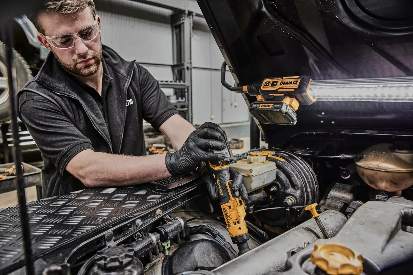 DEWALT® 12V XR® Brushless 3/8" Open Head Ratchet (Tool Only)