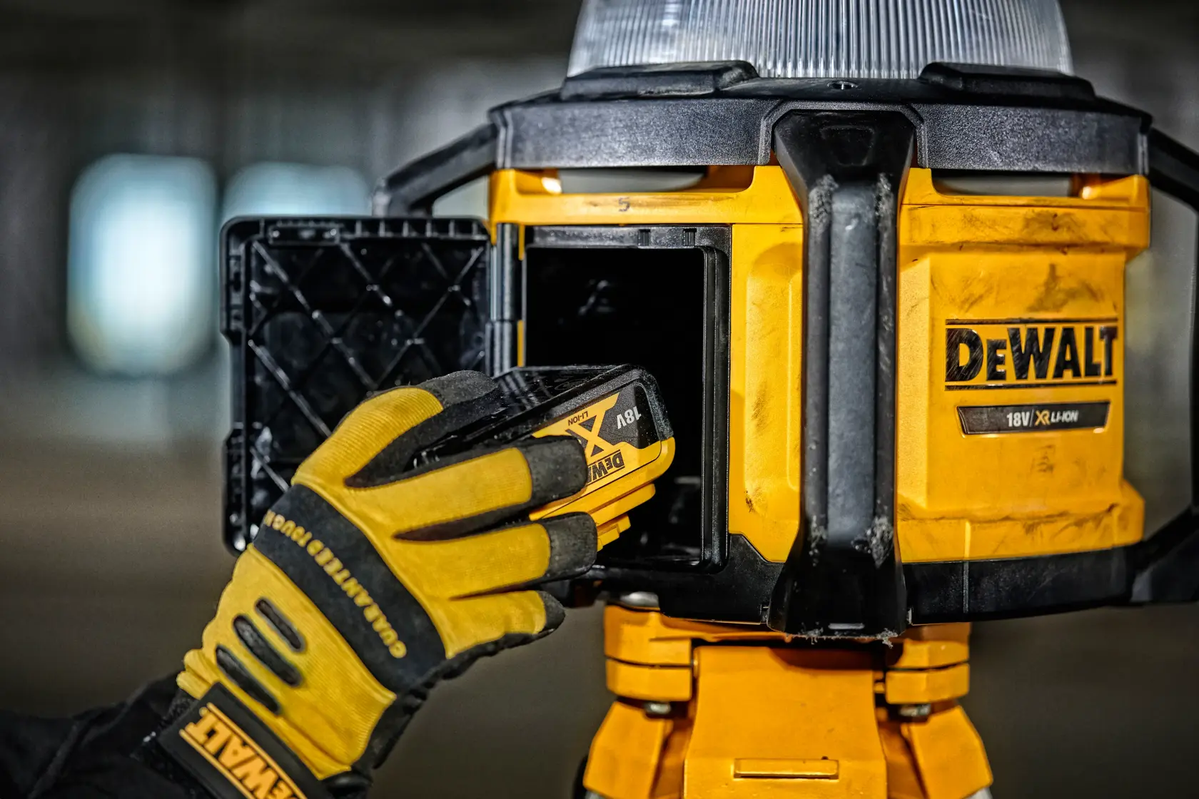 DEWALT® 18V XR® LED Work LIght