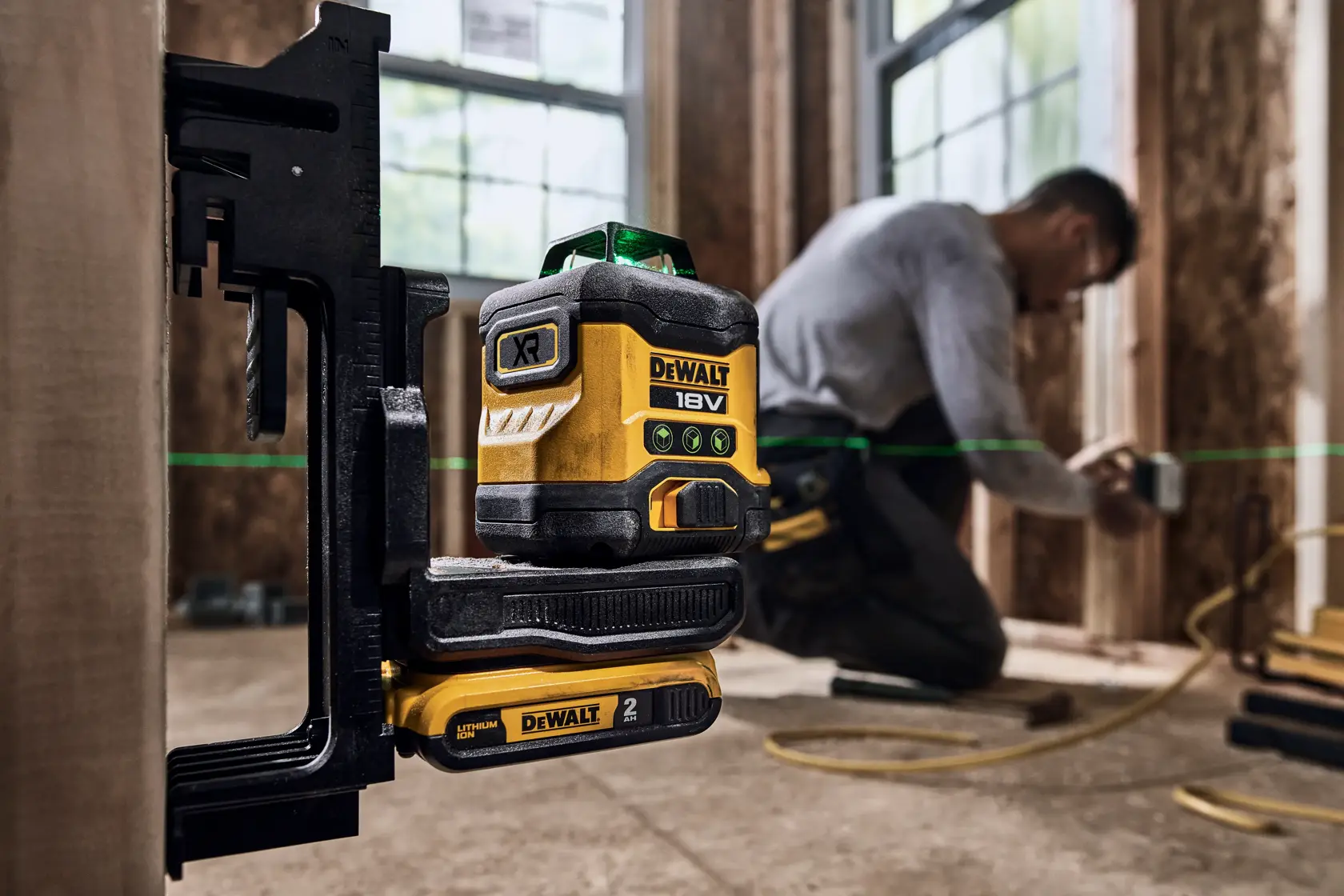 DEWALT® 18V XR® 3 x 360° Compact Green Beam Laser (Tool Only)