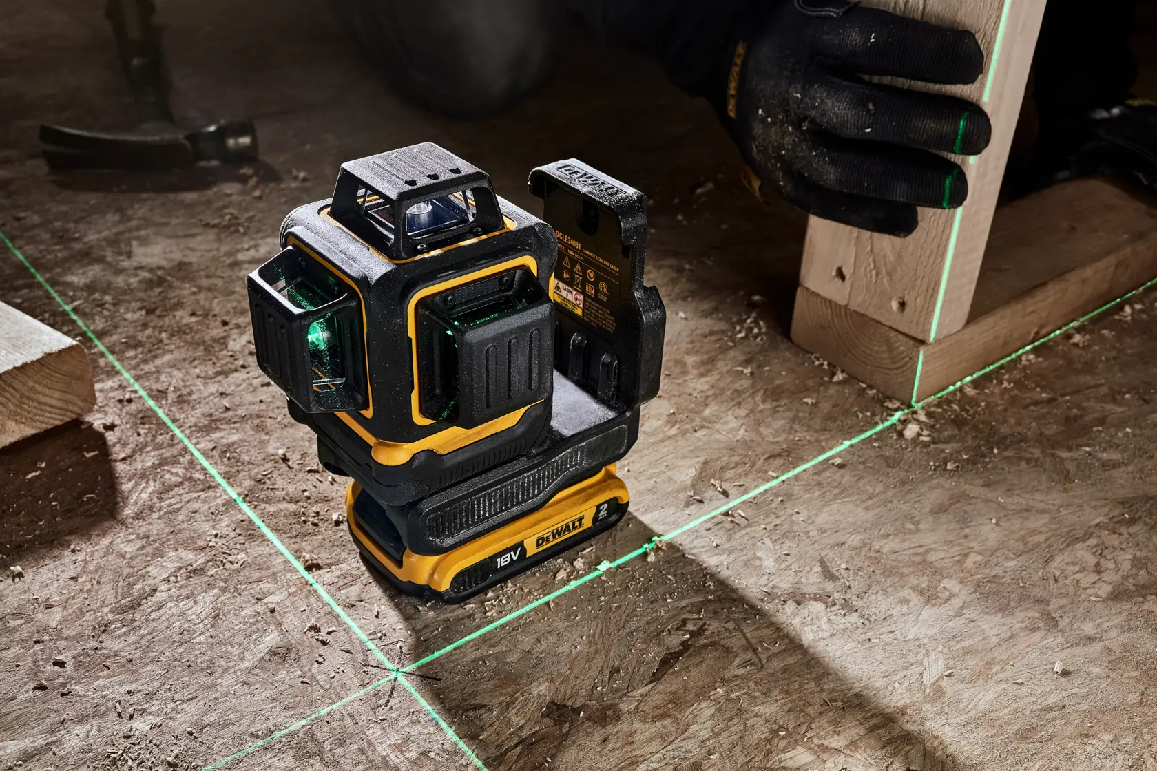 DEWALT® 18V XR® 3 x 360° Compact Green Beam Laser (Tool Only)
