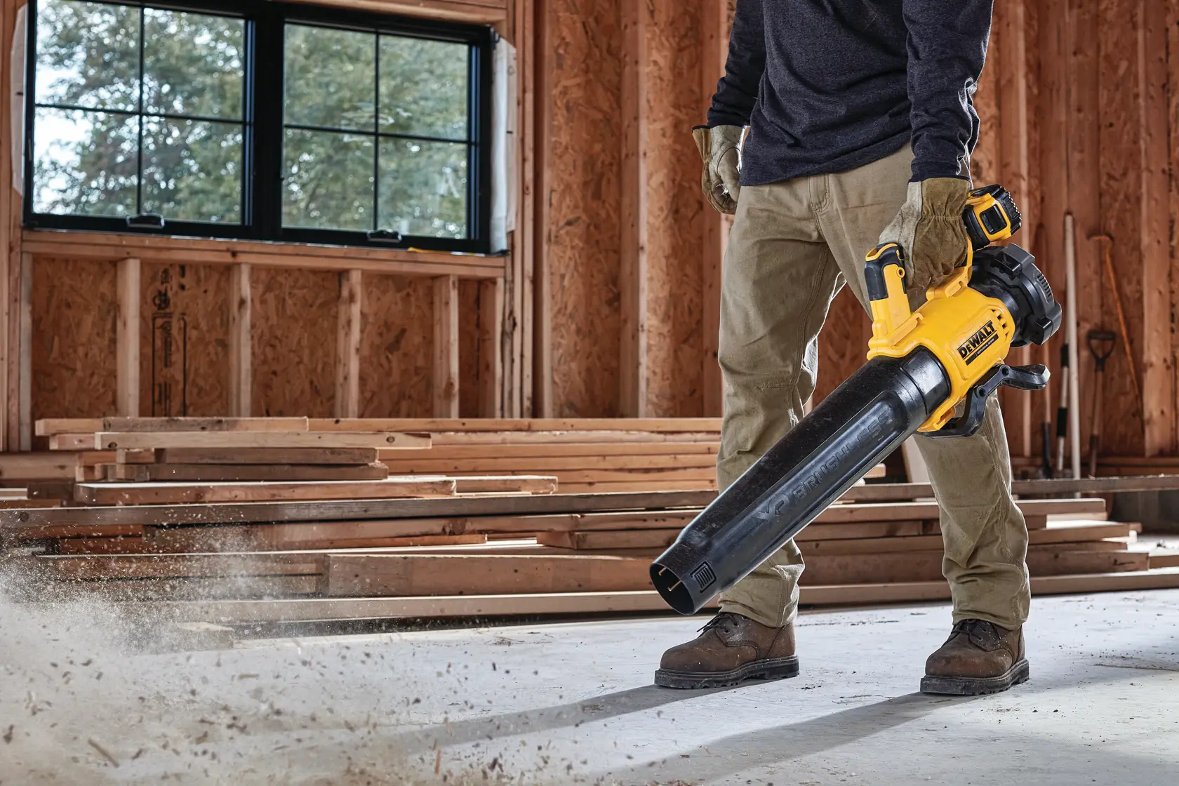 DEWALT® 18V XR® Brushless Blower (Tool Only)