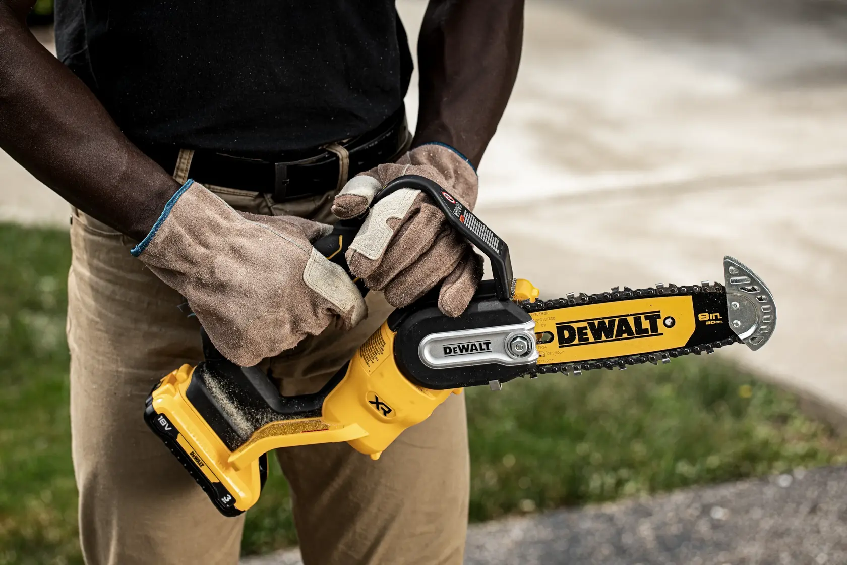 DEWALT® 18V XR® Pruning Chainsaw (Tool Only)