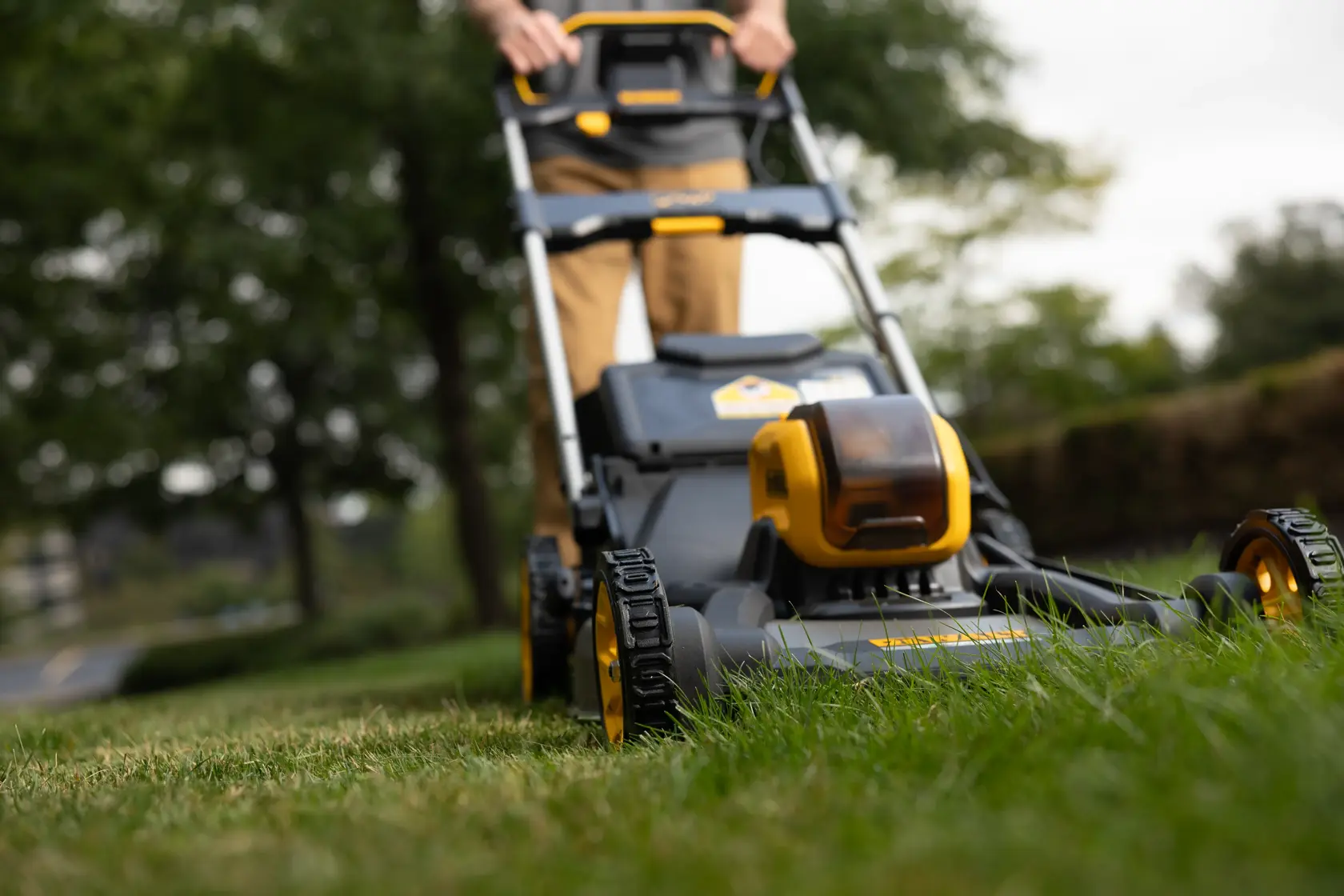 DEWALT® 54V XR Flexvolt® Self-propelled Lawn Mower (Tool Only)