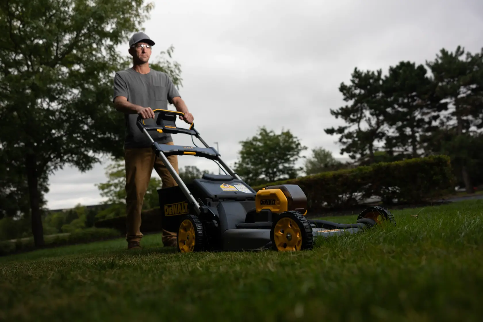 DEWALT® 54V XR Flexvolt® Self-propelled Lawn Mower (Tool Only)