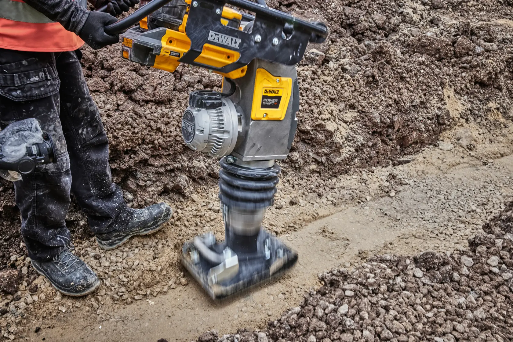 DEWALT® POWERSHIFT™ Rammer