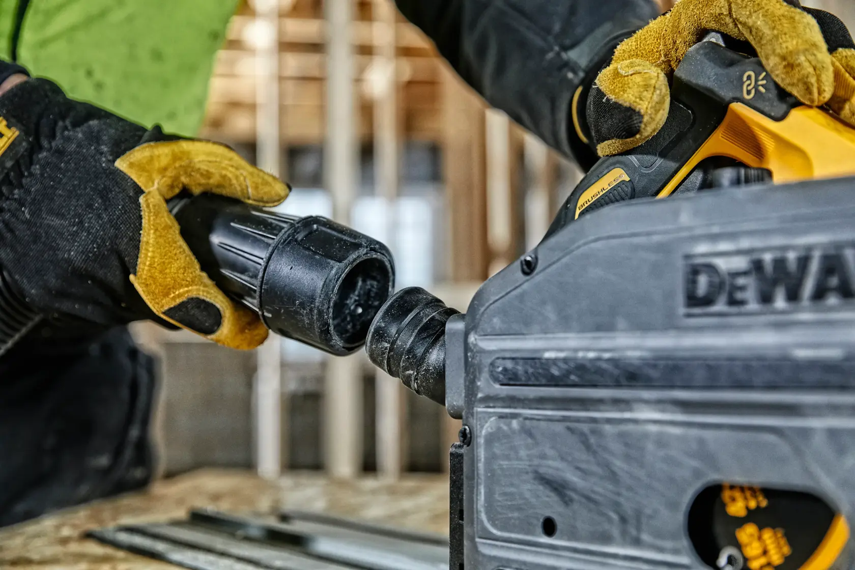DEWALT® 54V XR Flexvolt® 165mm Rail Compatible Plunge Saw (Tool Only)