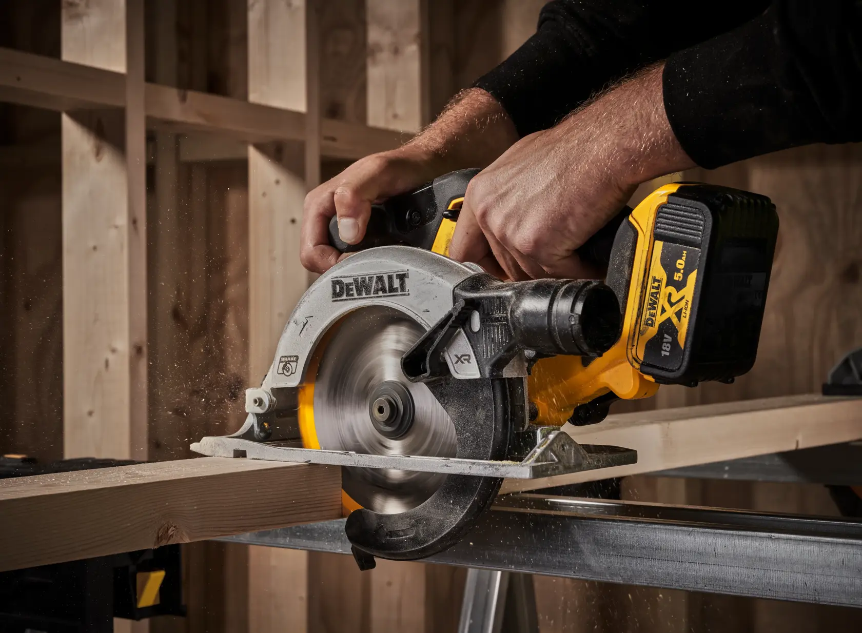 DEWALT® 18V XR® 165mm Circular Saw (Tool Only)
