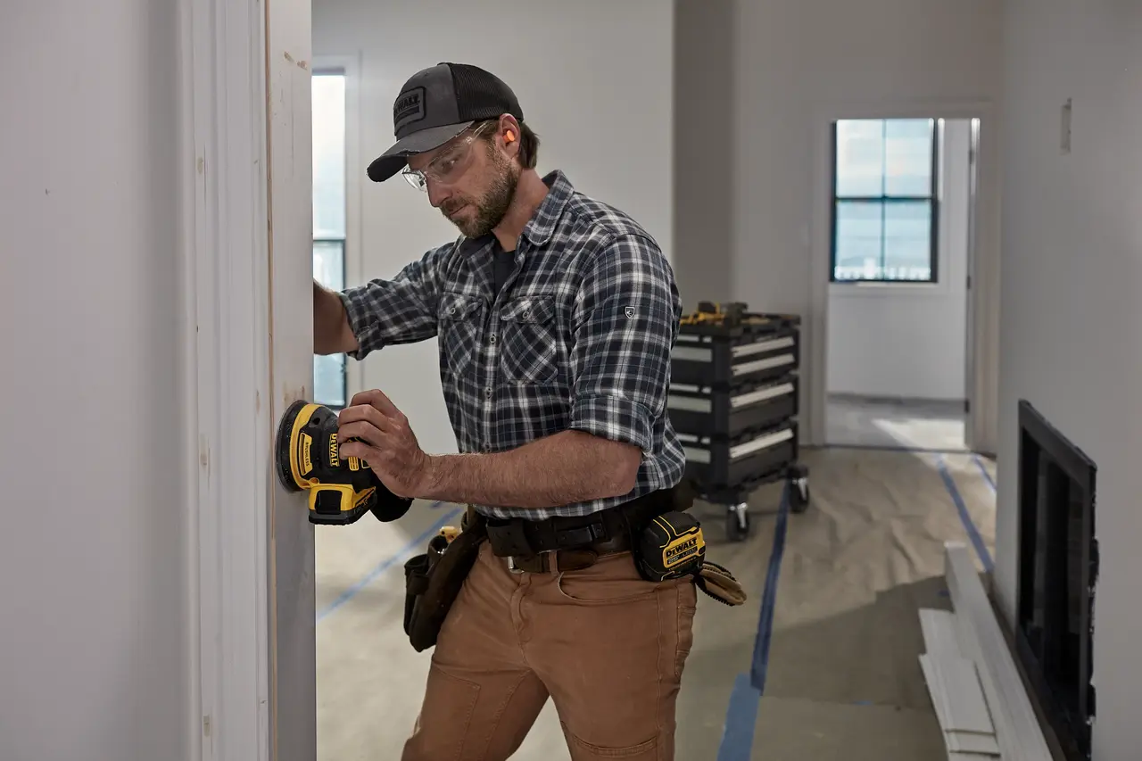 DeWalt DCW210N – podrobnost