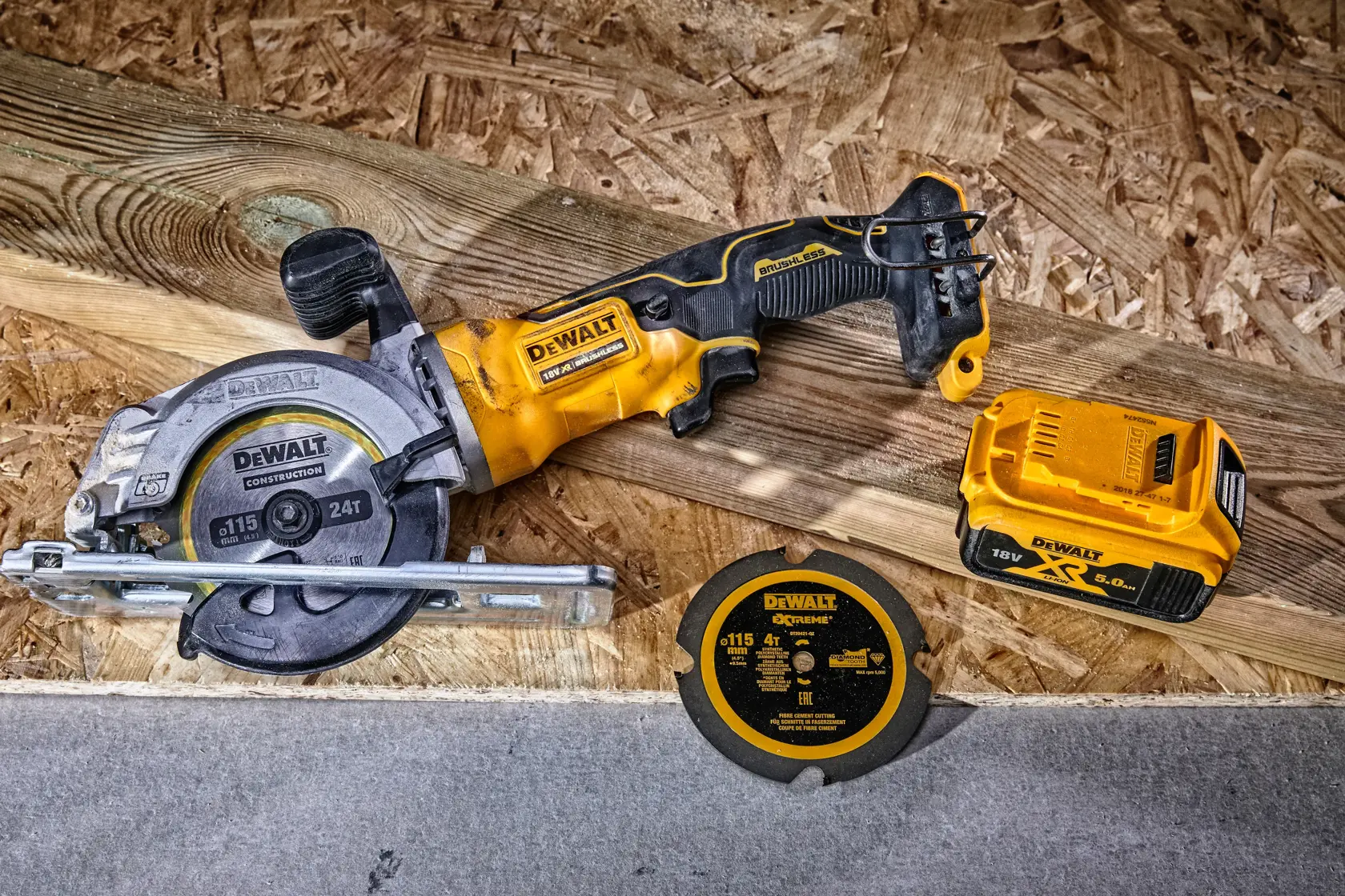 DEWALT® CONSTRUCTION 115mm x 9.5mm 24T Circular Saw Blade