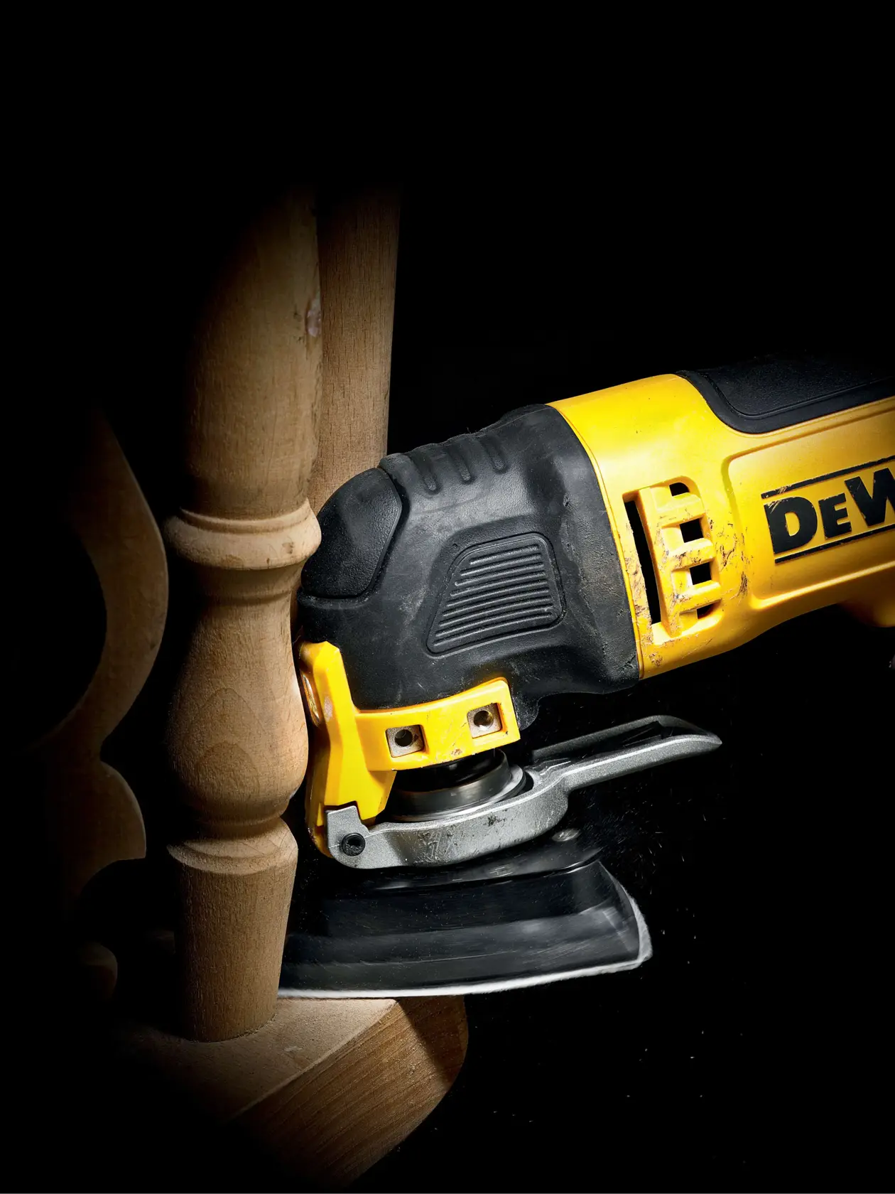 DEWALT® Dust Extraction Sanding Platten