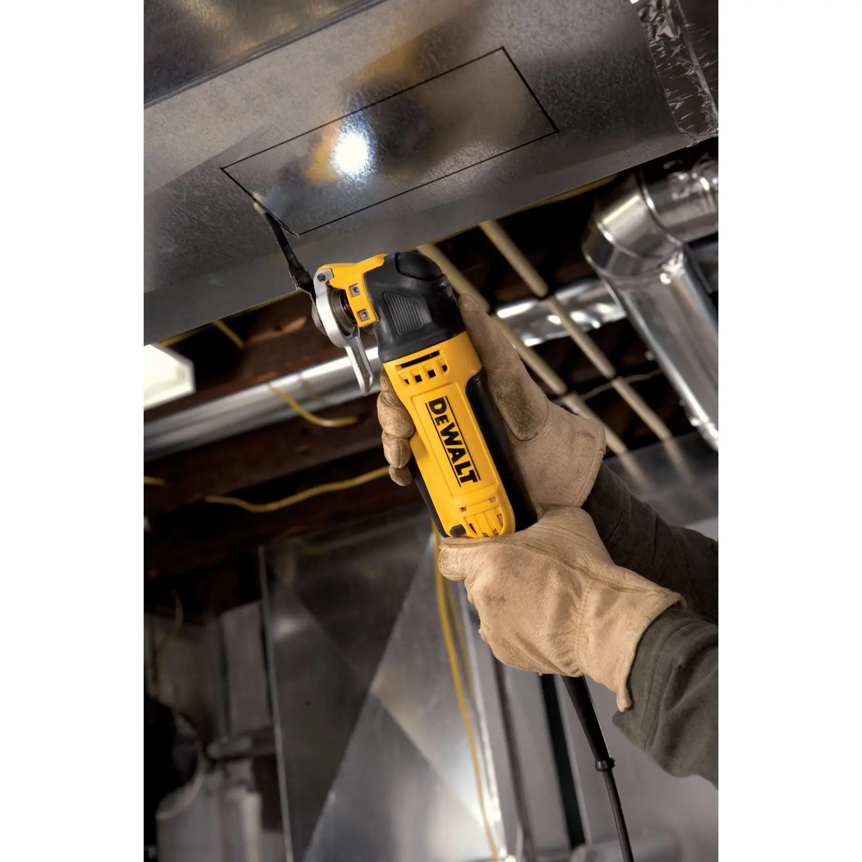 DEWALT® 44mm x 55mm Titanium (Wood/Metal) Oscillation Blade