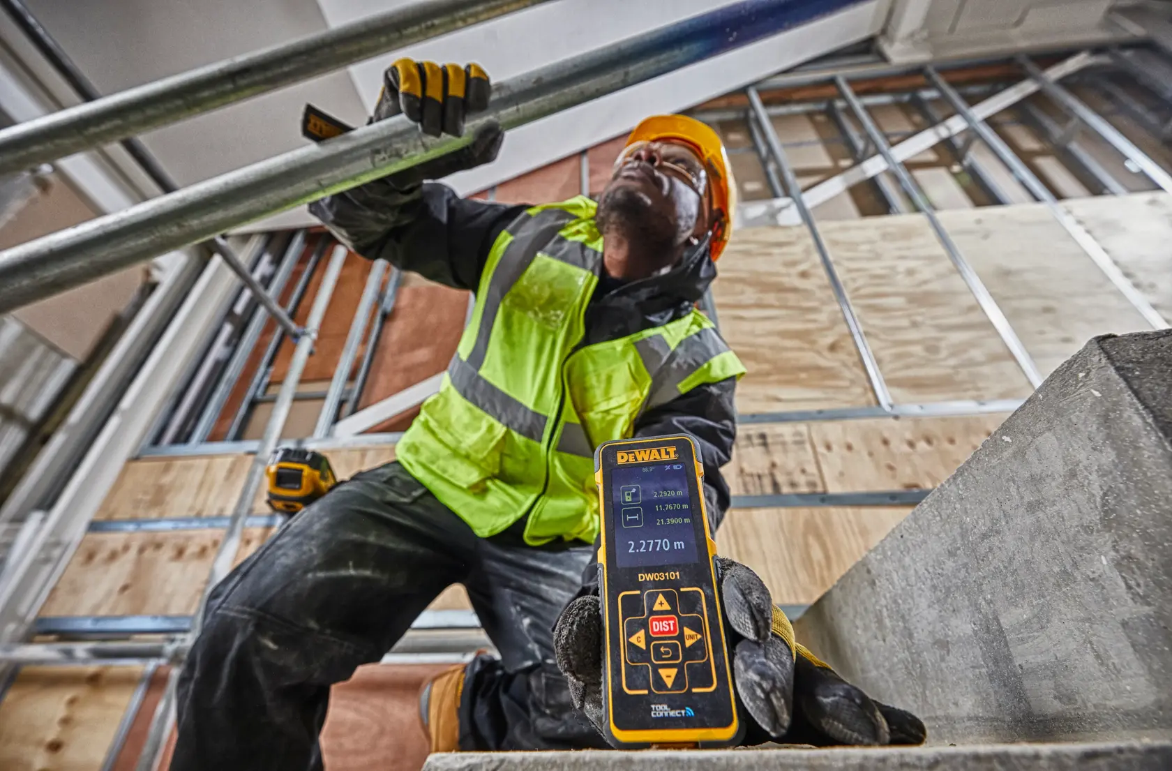 DEWALT® 100m Laser Distance Measure With Bluetooth