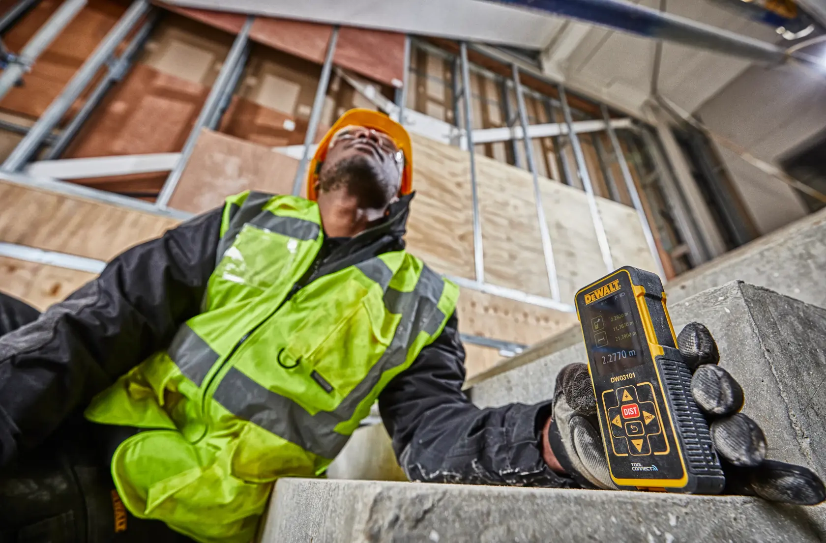 DEWALT® 100m Laser Distance Measure With Bluetooth