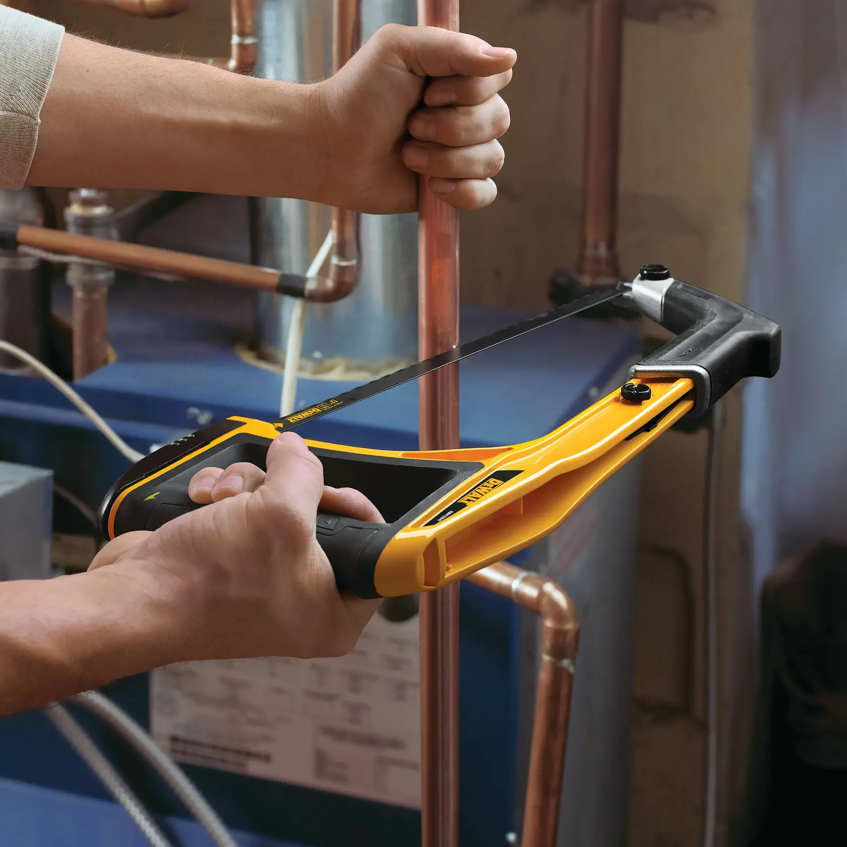 DEWALT® 5-in-1 Hacksaw