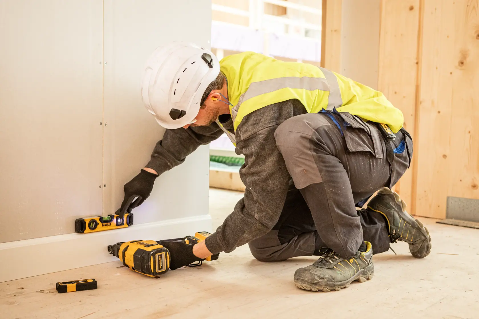 DEWALT® 10 in. (250mm) Torpedo Level