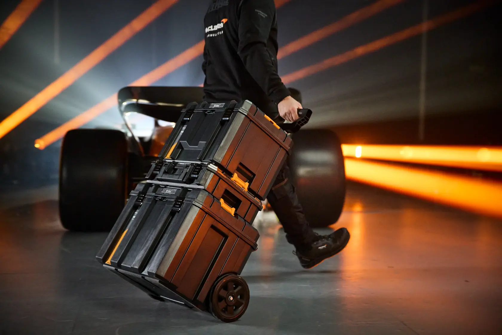 DEWALT® x McLaren F1 Team T STAK™ 3-in-1 Tower