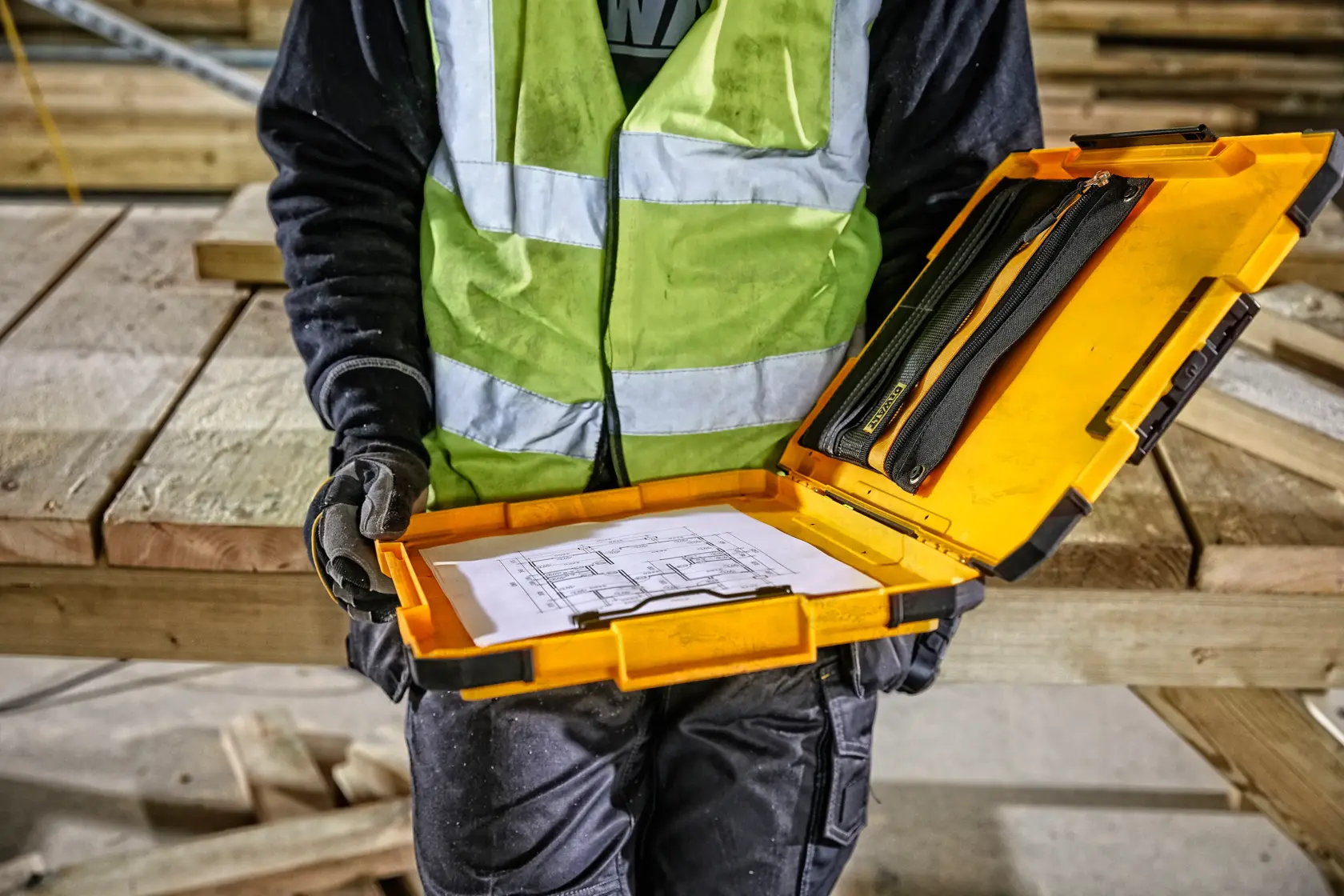 DEWALT® TSTAK®​ Clipboard